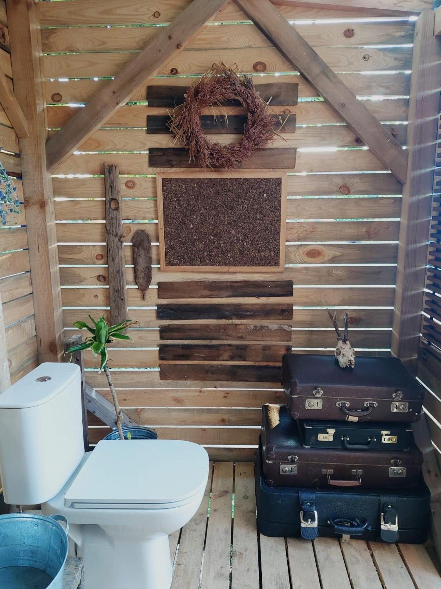 Glamping Belltent In Розкішний намет Салацгрива