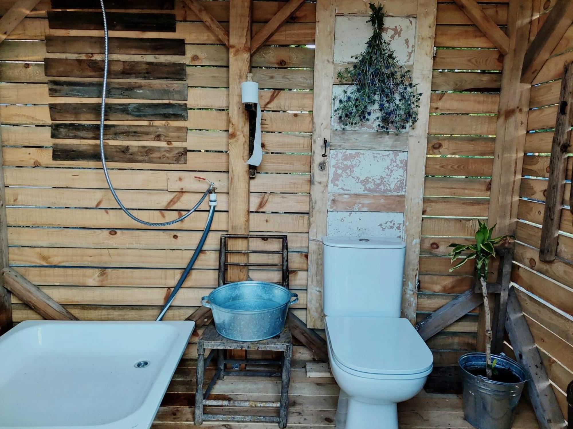 Розкішний намет Glamping Belltent In *